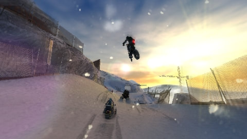 MotorStorm Arctic Edge PSP jump snow sled bike